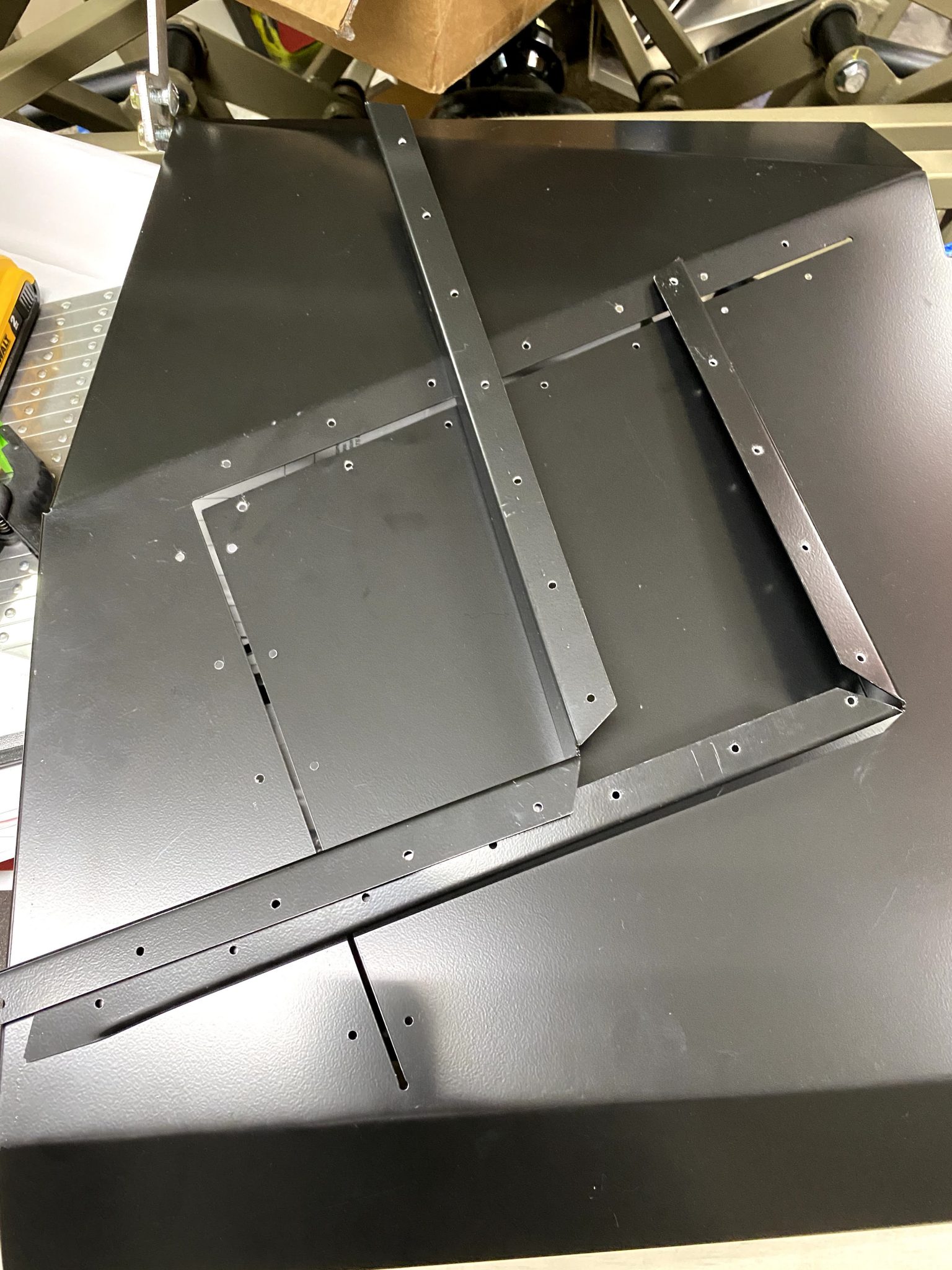 driver side footbox