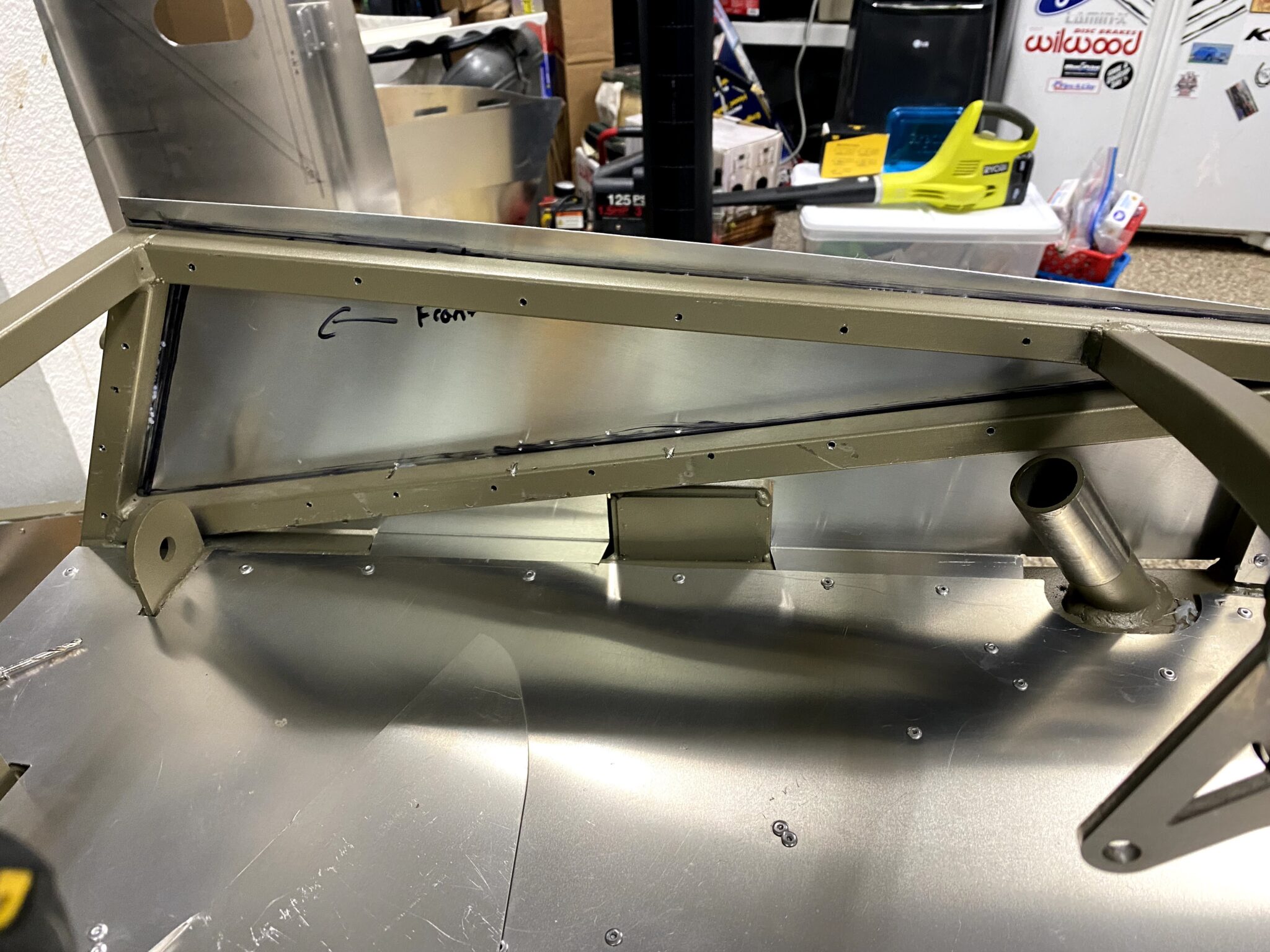 customizing trunk aluminum panels